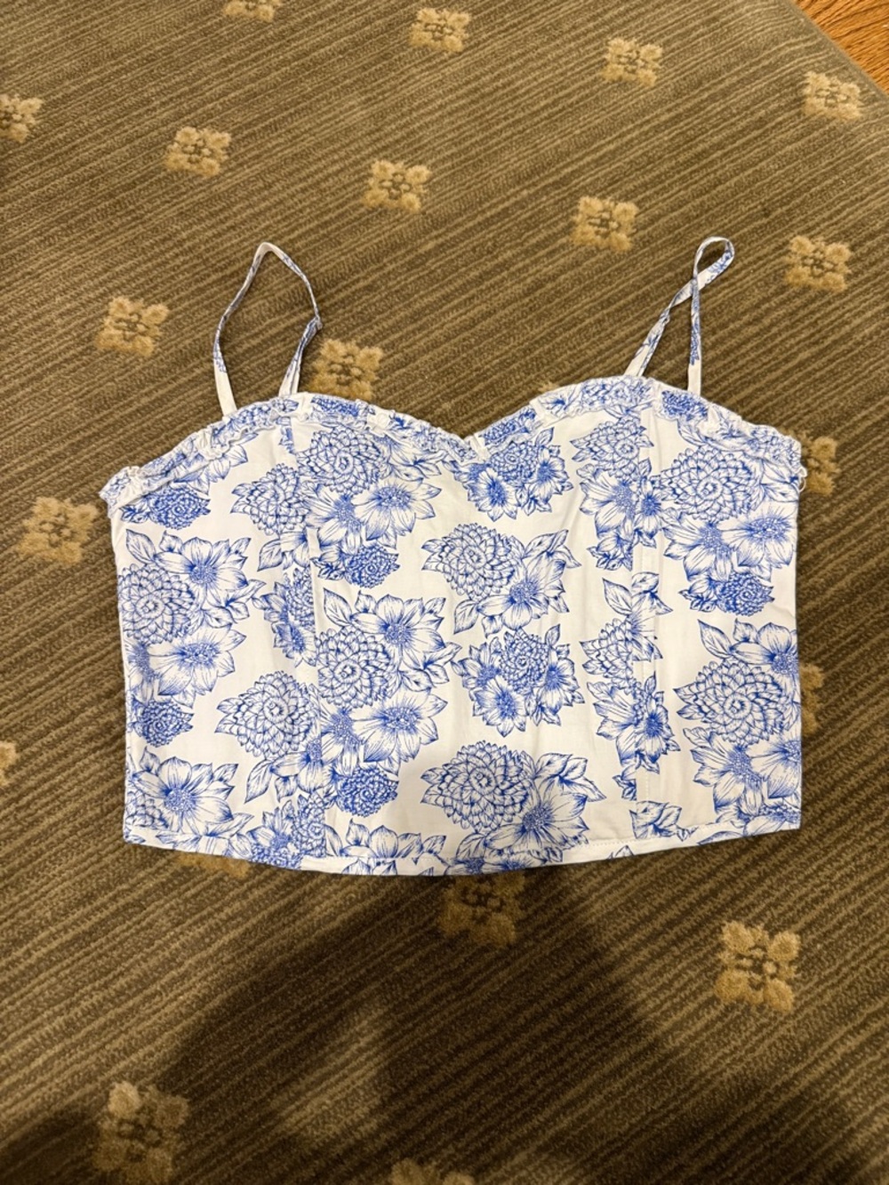 Blue Floral Cropped Cami Top with Sweetheart Neckline